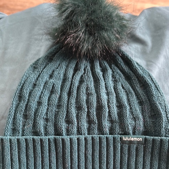lululemon athletica Accessories - Lululemon winter hat
One size
